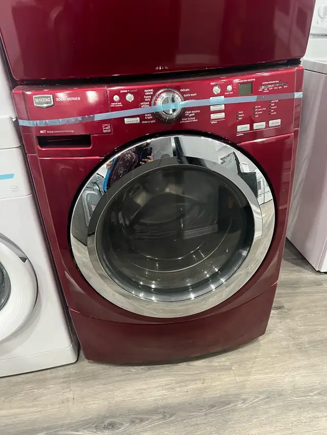 MAYTAG 27 w front load washer electric dryer set  in Washers & Dryers in Oakville / Halton Region - Image 4