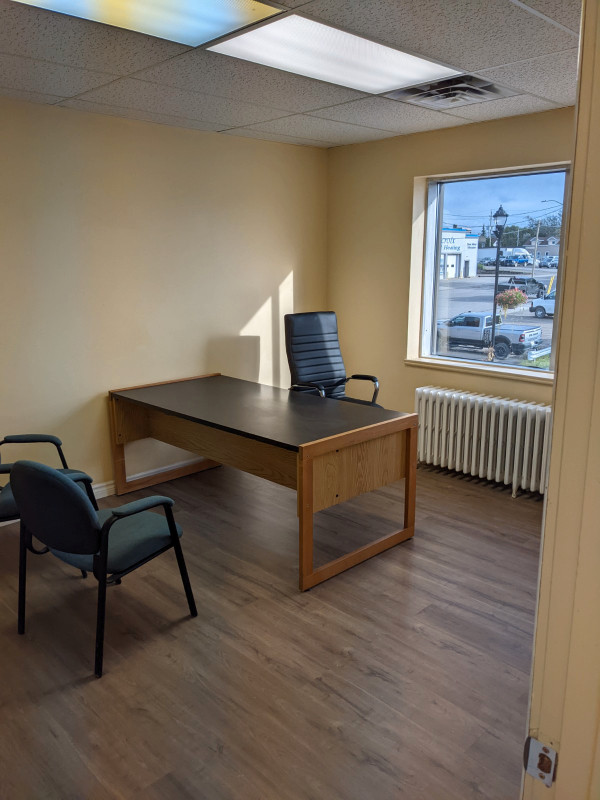 Individual Furnished Offices available in Timmins in Commercial & Office Space for Rent in Timmins - Image 3
