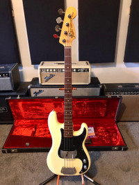 1974 Fender Precision Bass 
