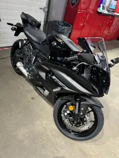 2024 Yamaha R7. Great bike, I bought it brand new from Argyll Motorsport. It's in perfect condition....