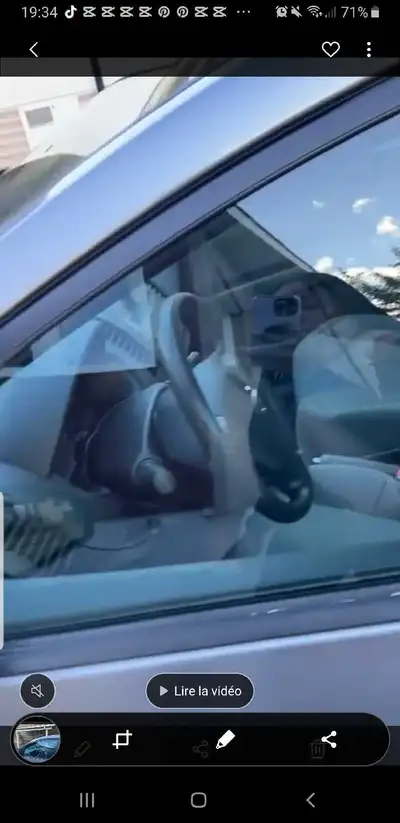 auto en bonne état service fait garage à 1 Ajout écran tactile , caméra de récul Maps GPS kilométrag...