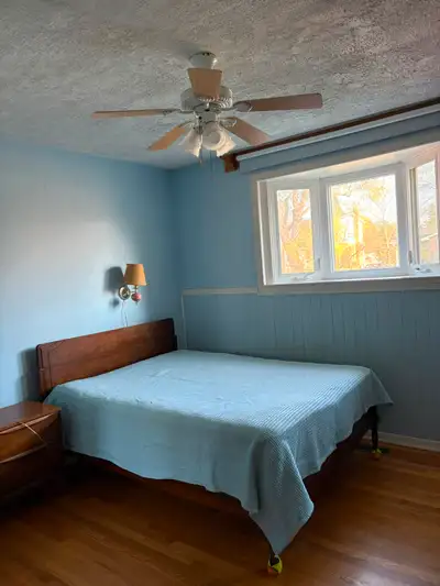 Furnished master bedroom in a nice single house on main floor to share with other roommates; 10 minu...