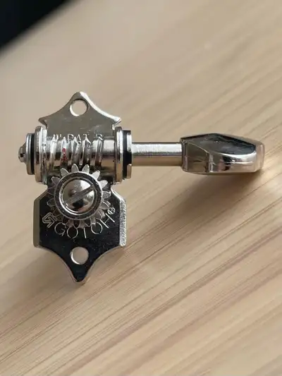 Butterbean buttons 3+3 for acoustic guitar. Made in Japan **Could be included for free purchasing an...