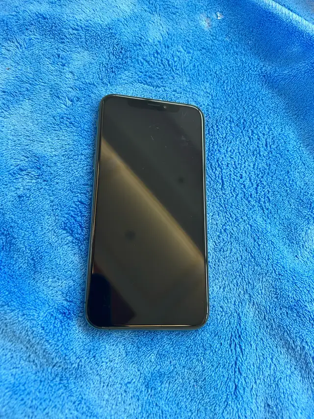 iPhone XS – 64GB – Unlocked632347030036511210