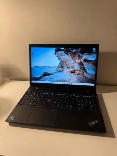 Lenovo ThinkPad P15v Gen 3 MobileWorkstation -i7-12th,16GB DDR5, View more