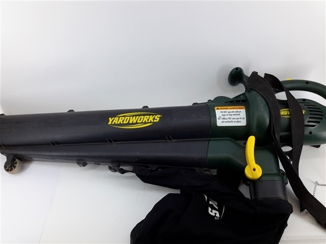 Yardworks Leaf Blower Vacuum and Mulcher Lawnmowers Leaf