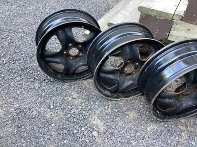 4 ROUES ORIGINALES TOYOTA RAV 4 DE 17 POUCES PAS ROUILLÉES 17X7 ET (35@39) CENTER CAP 60,1 225/65/17...