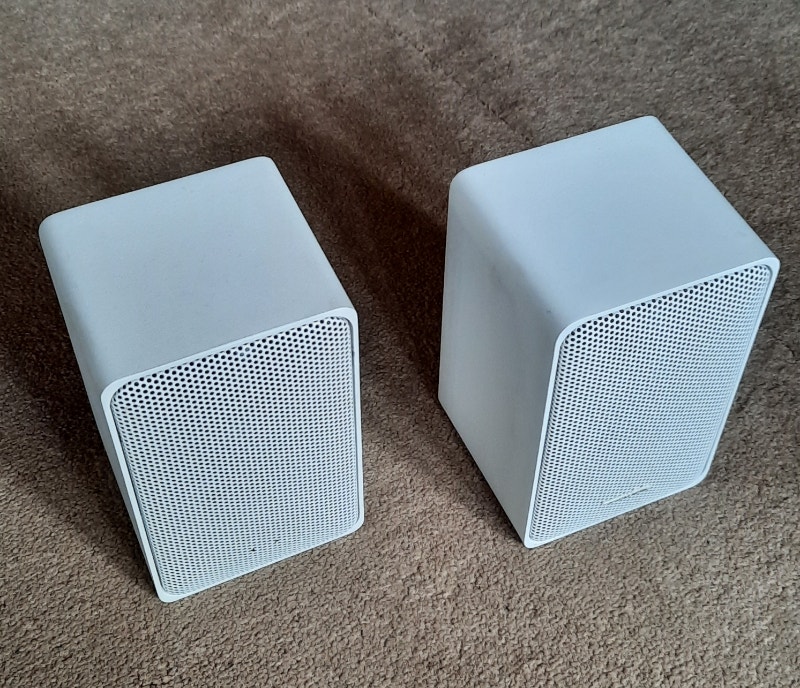 Realistic MINIMUS 7W Loudspeakers Speakers Calgary Kijiji