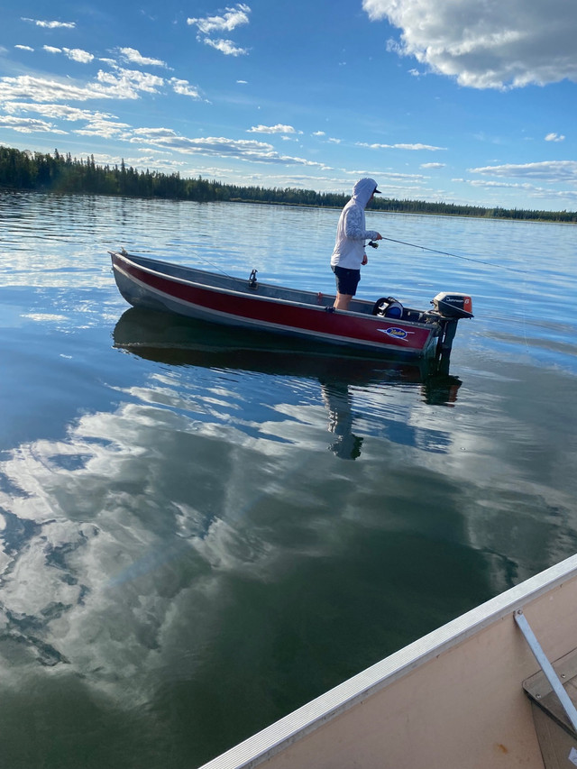 14’ Naden Aluminum boat with trailer in Powerboats & Motorboats in Prince Albert - Image 4