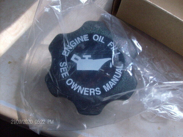 dorman 80984 engine oil filler cap black. $10 firm. brand new. in Other Parts & Accessories in City of Toronto