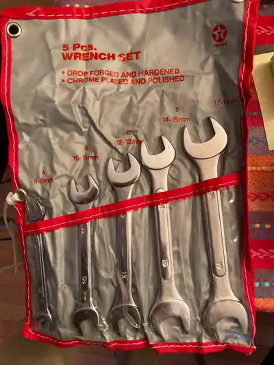 New Texaco 5 Piece Wrench Set, View more