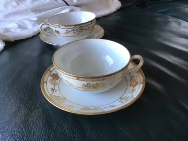 Nippon China cups & saucers, hand painted in Arts & Collectibles in Red Deer - Image 3
