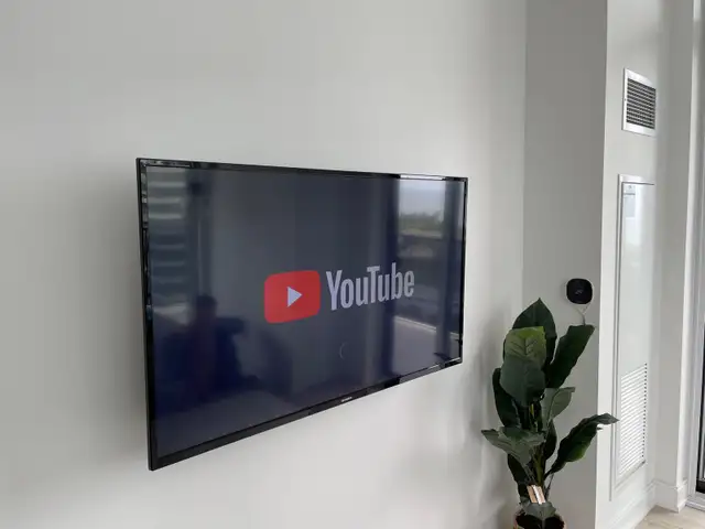 EXPERTS  TV WALL MOUNTING SERVICES - 647 700 7415 - TORONTO GTA in Phone, Network, Cable & Home-wiring in City of Toronto - Image 10