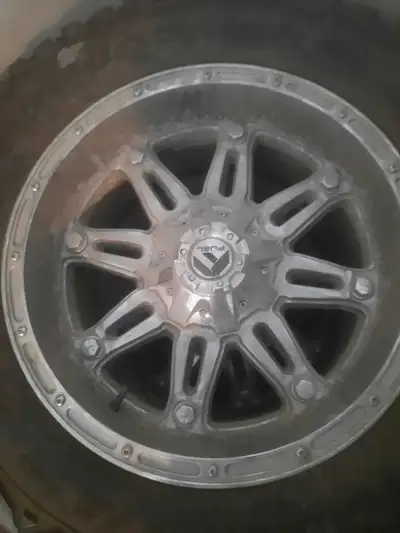 $3000 4 rims with 3 tires came off a 2011 ram 1500 Tires are bfg km3 35×12.50R20 Rims are fuel hosta...