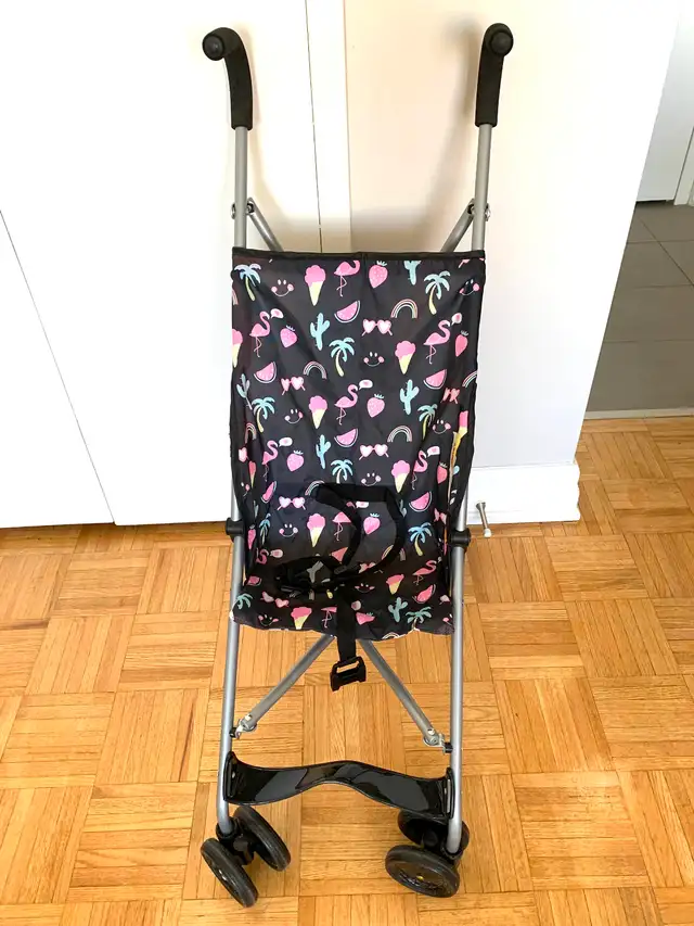  Lightweight Compact Travel Stroller - Like New (BSK912PI) in Strollers, Carriers & Car Seats in City of Toronto - Image 8