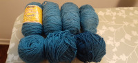 KNITTING YARN – OCEAN BLUE