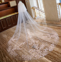 Flowery Cathedral Tulle Veil with Pearls, Hem Lace, Ivory