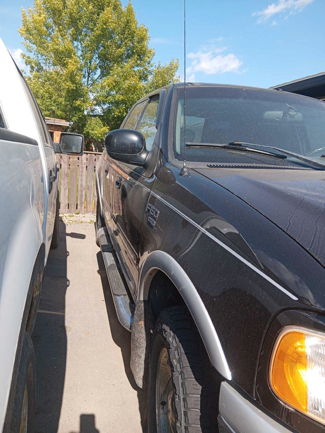 2003 Ford F150 Lariet 4x4 in Cars & Trucks in Calgary - Image 3