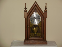 Vintage “Jupiter” Mantle / Parlour Shelf Clock