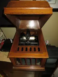 Working Edison Amberola Model 50 Cylinder Phonograph & Cylinders
