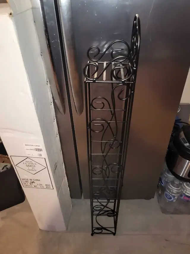 Videogame shelf holder63234779276547122