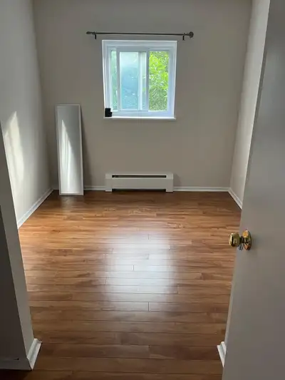Private room for rent