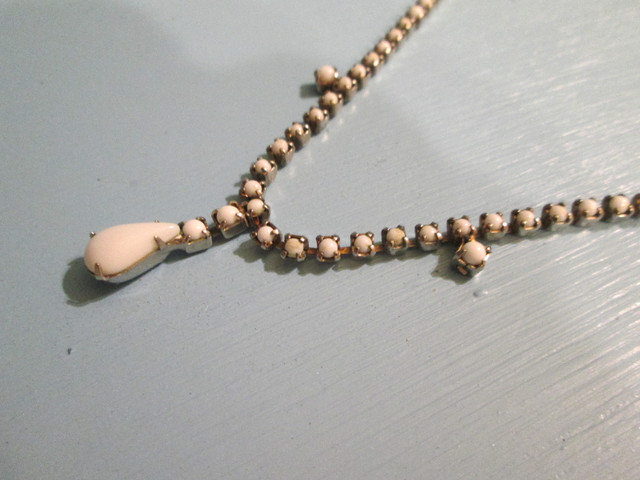 Jade necklace in Jewellery & Watches in North Bay - Image 2