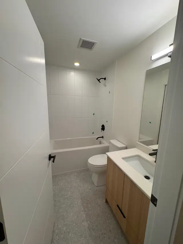 Brand New 2 Bedroom Condo for Rent in Long Term Rentals in Delta/Surrey/Langley - Image 9