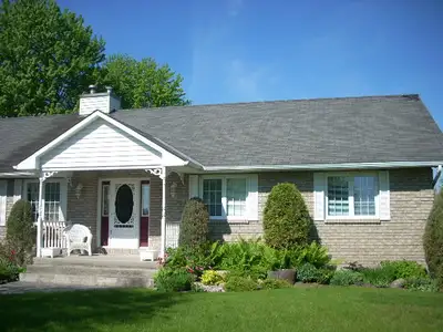 Looking to rent short term: from mid December 2026 to first week of April 2027. Home is a fully furn...