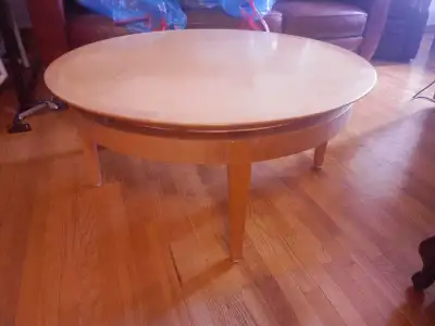 solid wood round or waiting room table, View more