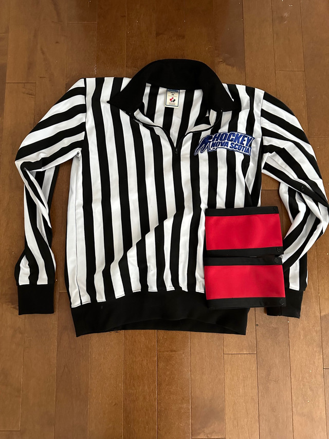 NS referee jersey in Hockey in City of Halifax