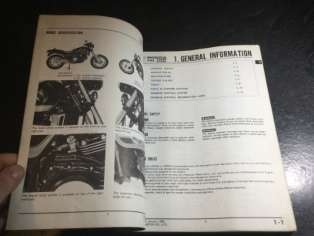 1982 Honda V45 Sabre VF750S Magna VF750C Motorcycle Shop ManuaL in Non-fiction in Parksville / Qualicum Beach - Image 2