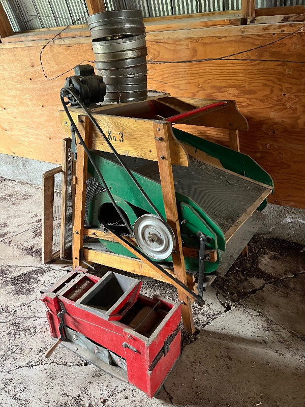 Older farm equipment for sale Farming Equipment Lloydminster Kijiji