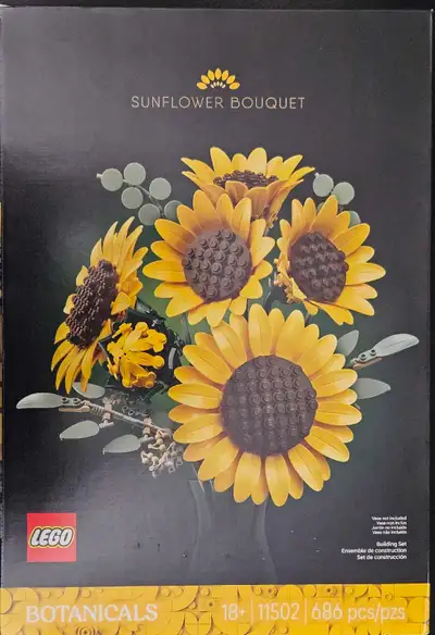 LEGO Botanicals Sunflower Bouquet Building Set 11502, View more