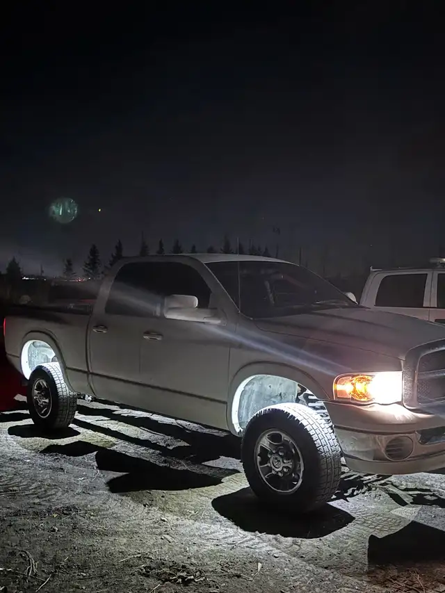 2005 Ram Cummins 5.9 in Cars & Trucks in Calgary - Image 3
