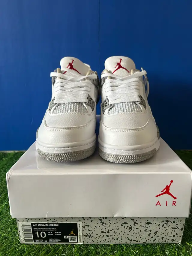 Jordan 4 White Oreos - All sizes in Men's Shoes in Mississauga / Peel Region - Image 3