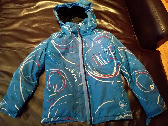 Vêtements enfants de qualité pour fille / garçon, manteaux hiver in Kids & Youth in City of Montréal - Image 4