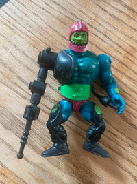 1982 He-Man MOTU Trap Jaw With Weapons Action Figure