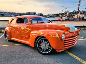 1946 Ford Mustang Super Deluxe Custom 