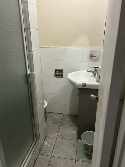 master bed room for rent.