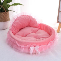 Soft and Comfortable Bed for Puppies and Kittens