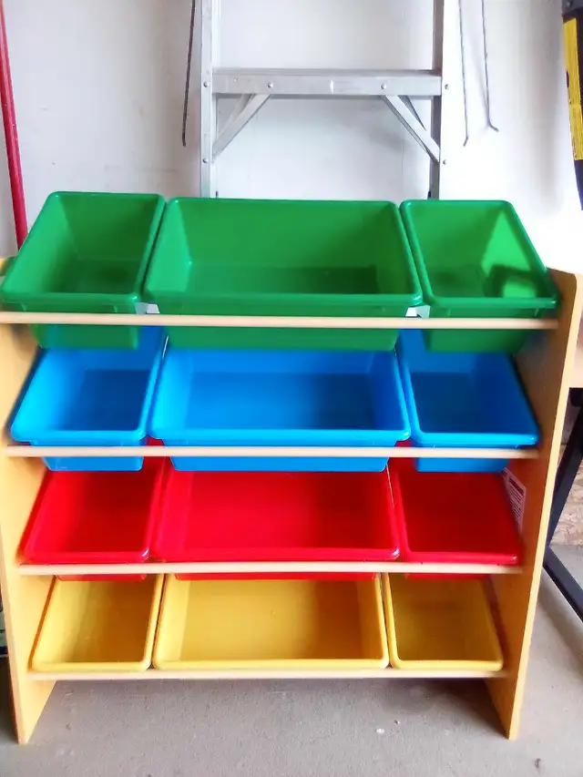 Shelf with bins in Bookcases & Shelving Units in Edmonton - Image 2