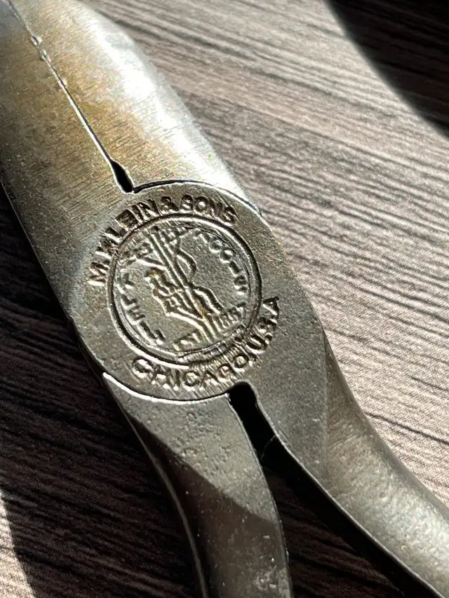M Klein And Sons vintage pliers in Hand Tools in Kawartha Lakes - Image 8