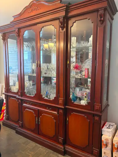 Buffet / vaisselier en bois pour salle à manger, View more