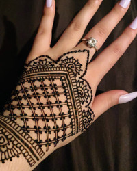 Henna Artist / Mehndi