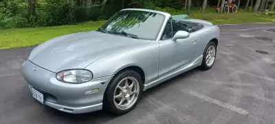 1999 Miata in excellent condition. 140,000kms. Very clean and everything in working order. All ways...
