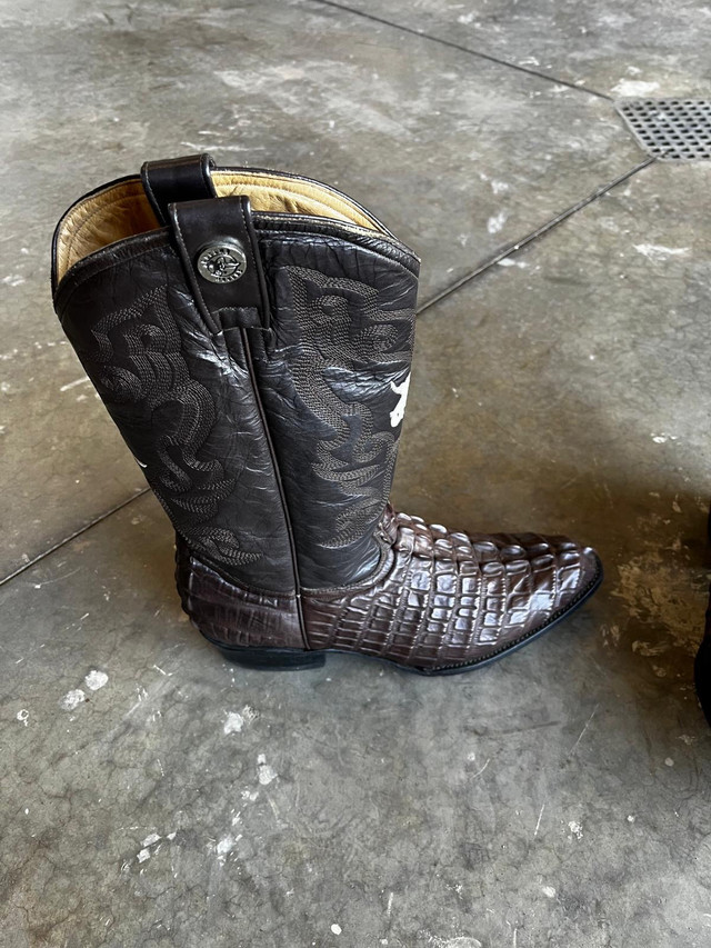 Stylish Leather Cowboy Boots – Size 11 US (Used) in Men's Shoes in Red Deer