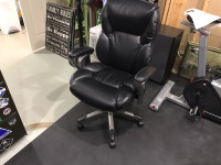 Executive office chair 