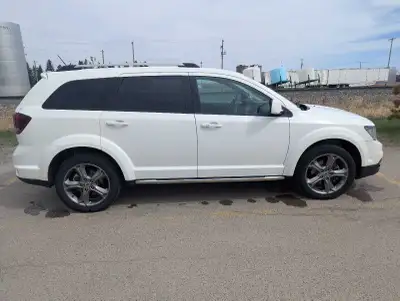 2018 Dodge Journey Crossover. Runs great. Body in good shape. Drives smooth. V6 engine. Leather inte...