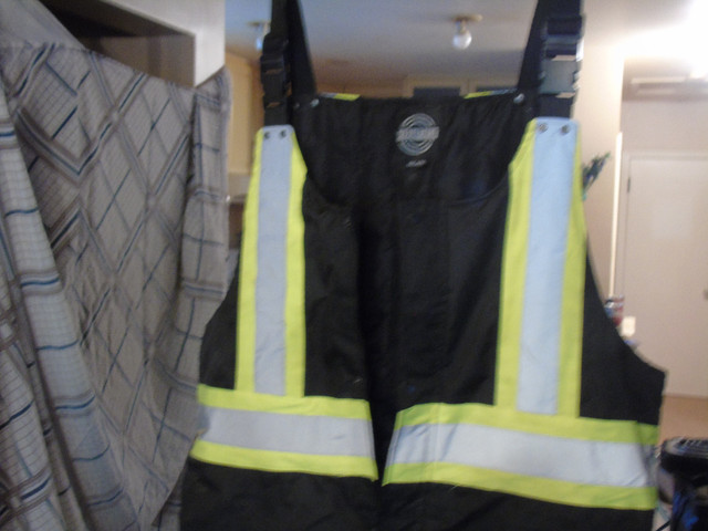 NEW FORCEFIELD 4XL BIB INSULATED COVERALLS FOR SALE! in Men's in Edmonton - Image 3